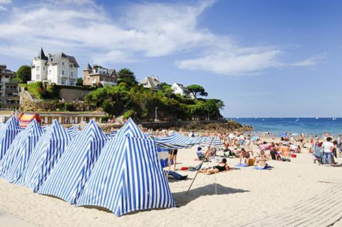 Rosa*Studio *Belle Vue Mer*Dinard* Buitenkant foto